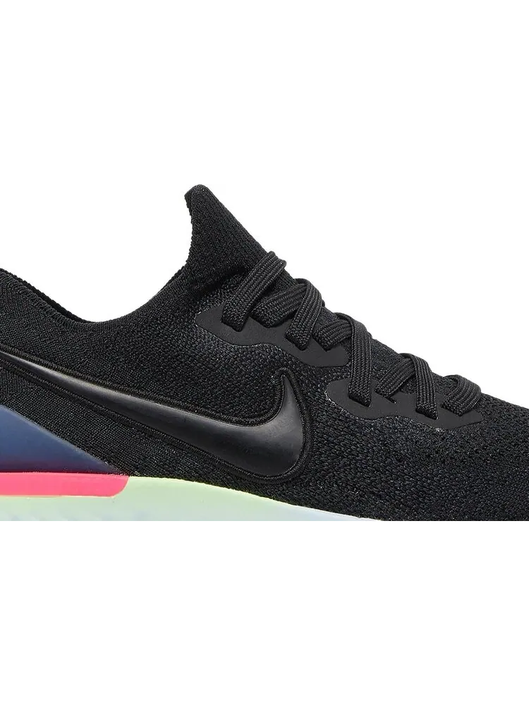 Кроссовки Nike Wmns Epic React Flyknit 2 'Pixel' — изображение 2 из 8, черный