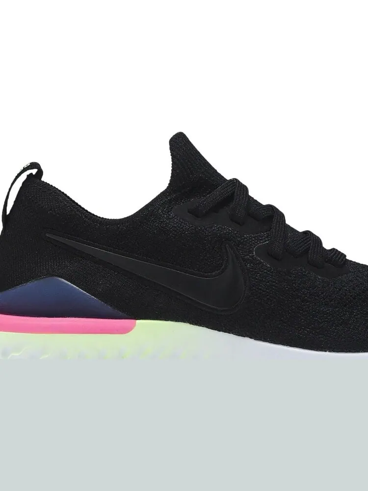 Кроссовки Nike Epic React Flyknit 2 'Pixel' — изображение 2 из 8, черный