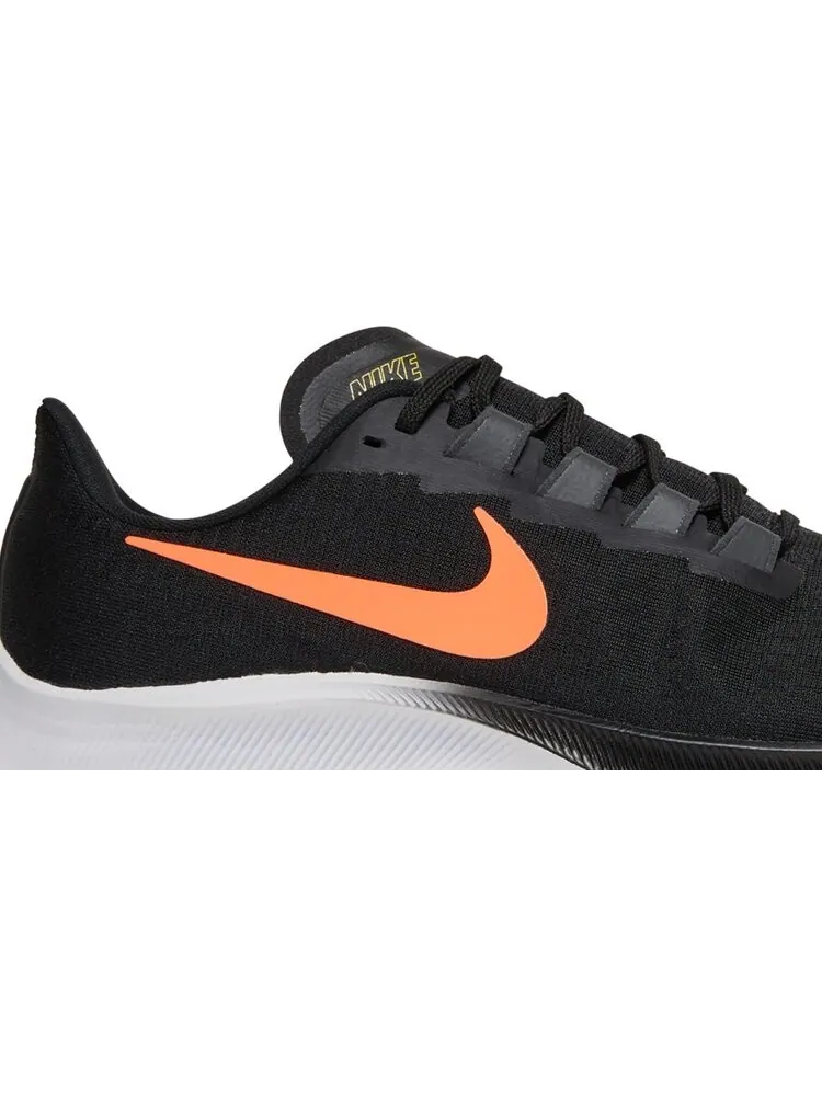 Кроссовки Nike Air Zoom Pegasus 37 'Black Bright Mango' — изображение 2 из 8, черный