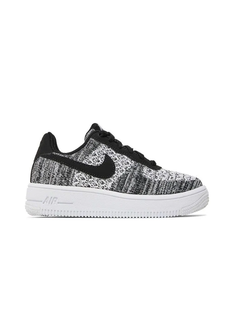 Кроссовки Nike Air Force 1 Flyknit 2.0 GS 'Oreo' — изображение 2 из 9, черный/платиновый/белый