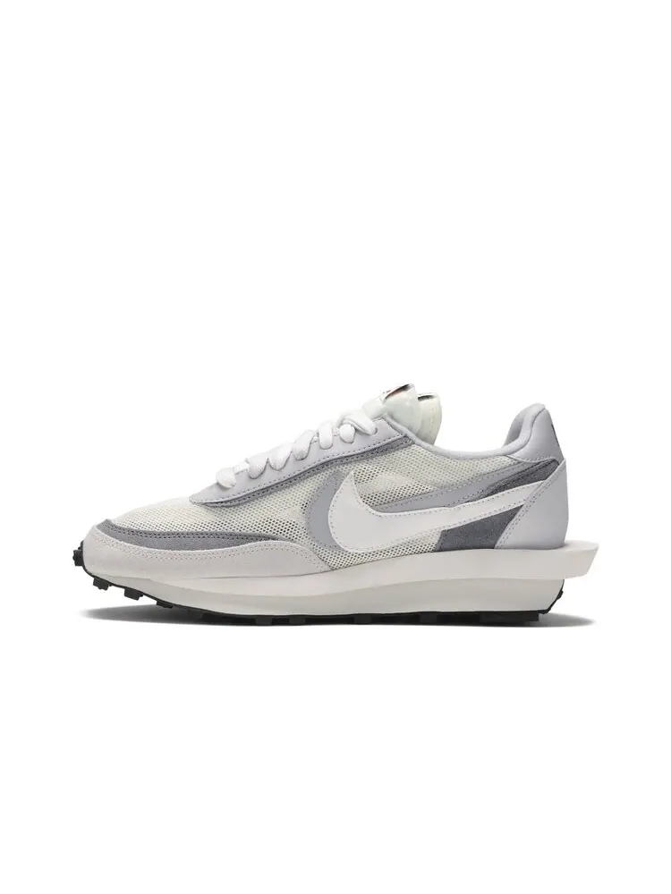 Кроссовки Nike sacai x LDWaffle 'Summit White' — изображение 3 из 4, серый