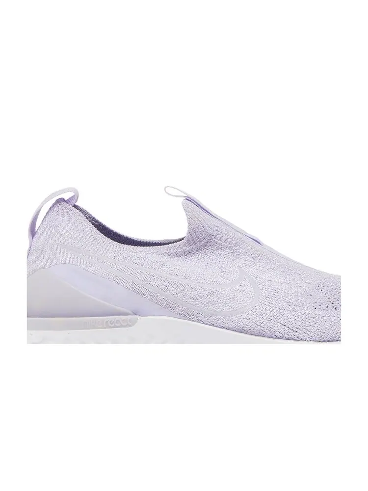 Кроссовки Nike Wmns Epic Phantom React FK — изображение 2 из 4, фиолетовый