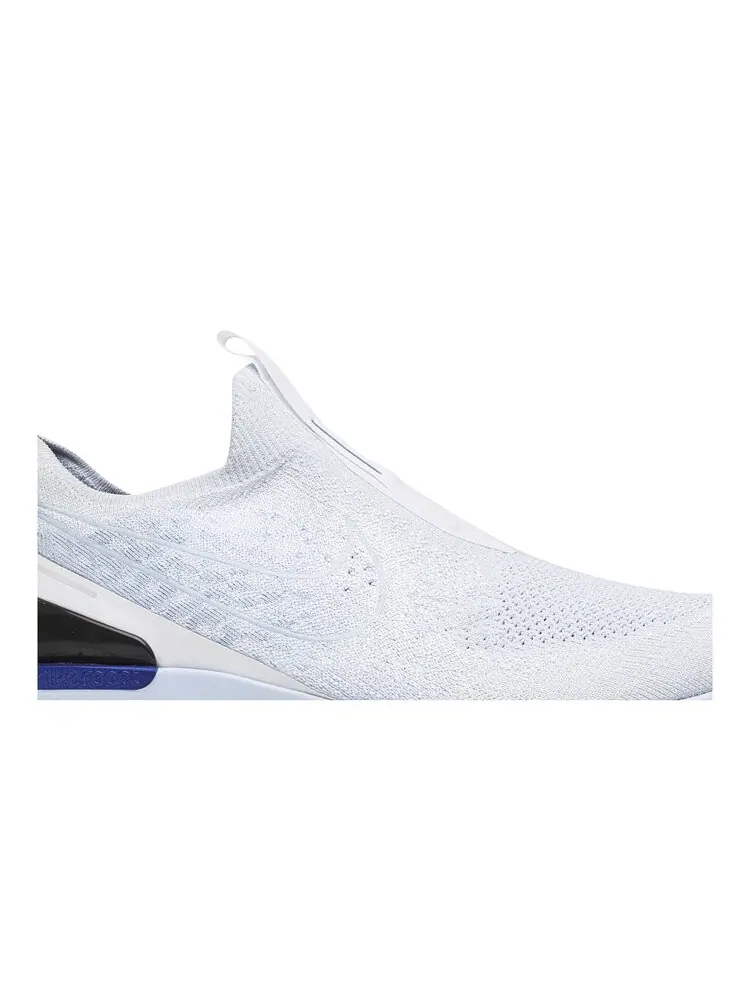 Кроссовки Nike Epic Phantom React Flyknit 'Hydrogen Blue' — изображение 2 из 4, синий