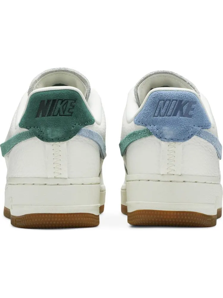Кроссовки Nike Wmns Air Force 1 07 LXX — изображение 6 из 8, белый/голубой