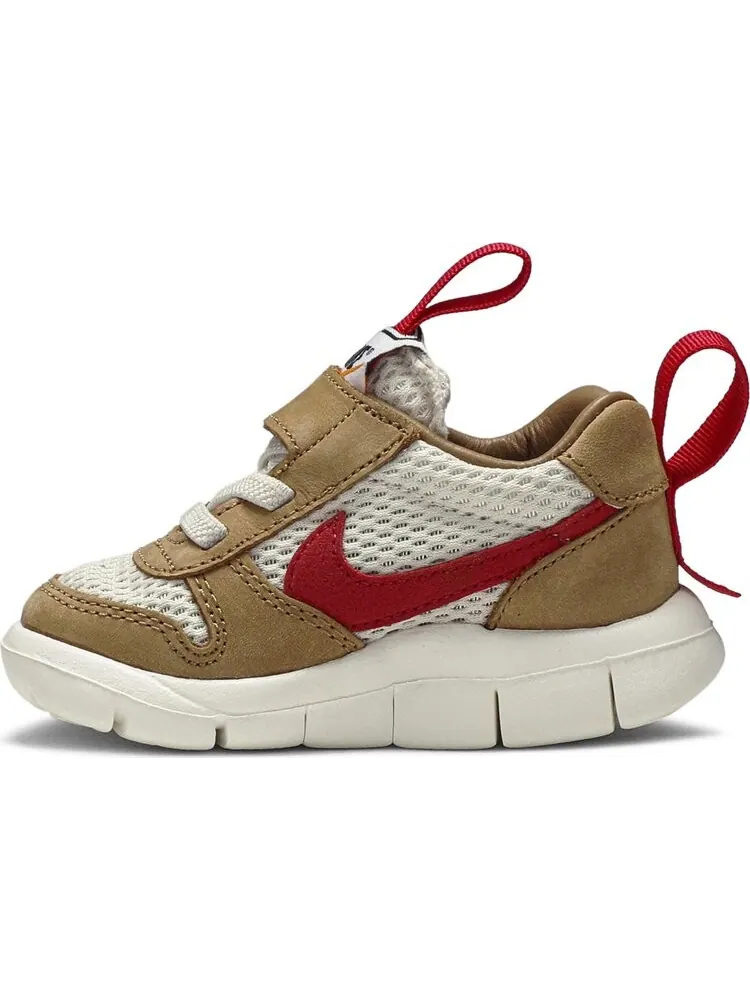 Кроссовки Nike Tom Sachs x NikeCraft Mars Yard 2.0 TD — изображение 3 из 8, загар