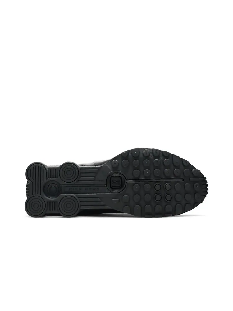 Кроссовки Nike Shox R4 'Triple Black' — изображение 4 из 4, черный