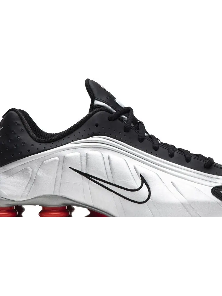 Кроссовки Nike Shox R4 Retro OG — изображение 2 из 8, серебряный