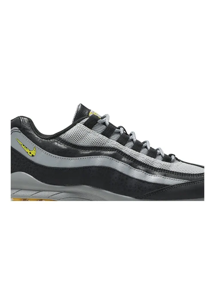 Кроссовки Nike Air Max 95 GS 'Off Noir' — изображение 2 из 4, серый