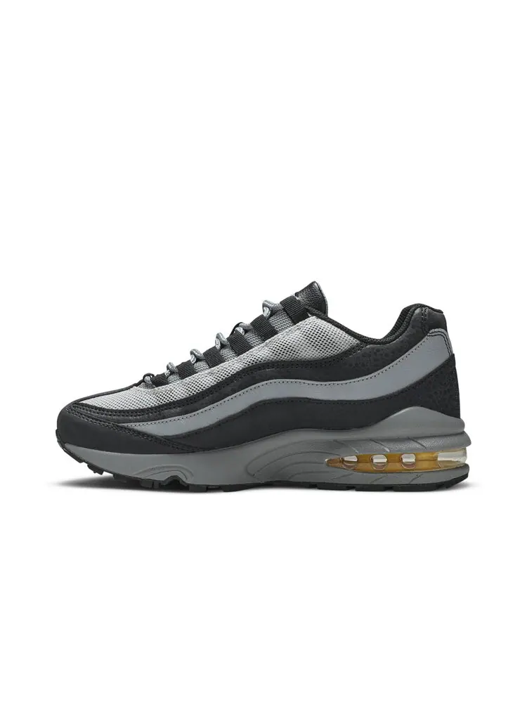 Кроссовки Nike Air Max 95 GS 'Off Noir' — изображение 3 из 4, серый