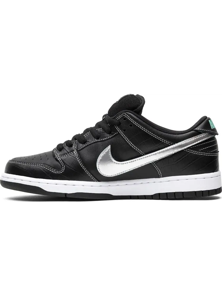 Кроссовки Nike Diamond Supply Co. x Dunk Low Pro SB 'Black Diamond' — изображение 3 из 8, черный