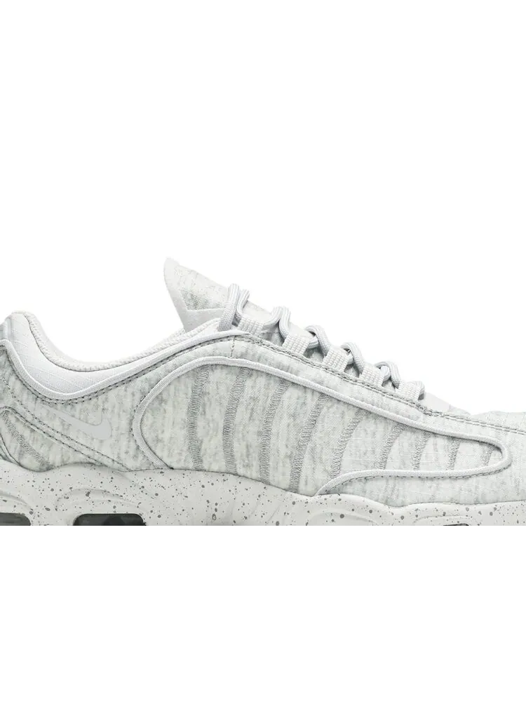 Кроссовки Nike Air Max Tailwind 4 SP 'Geyser Grey' — изображение 2 из 4, серый