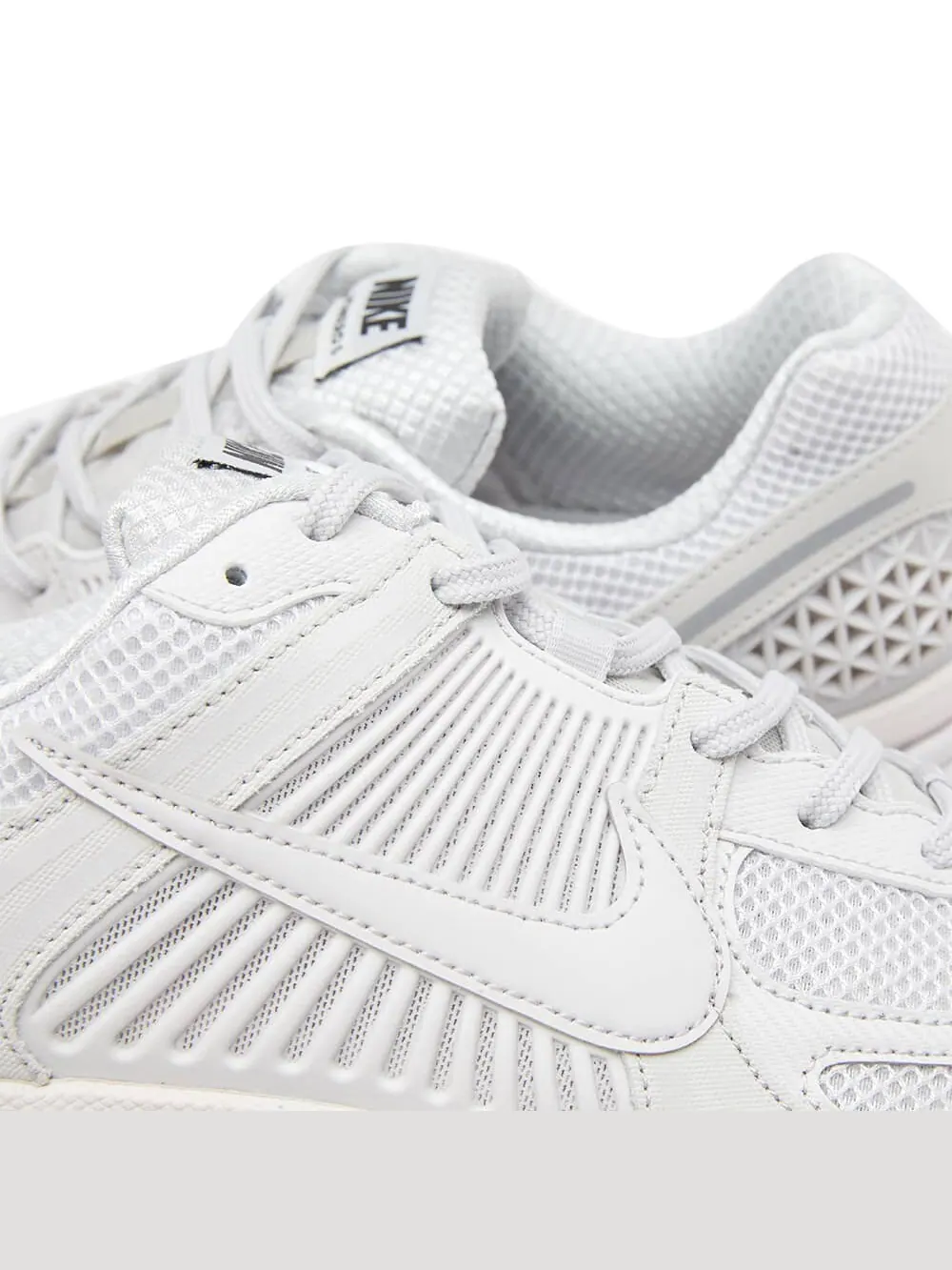 Кроссовки Nike Zoom Vomero 5 — изображение 4 из 6, серый