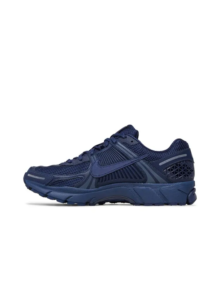 Кроссовки Air Zoom Vomero 5 'Midnight Navy' — изображение 3 из 8, темно-синий