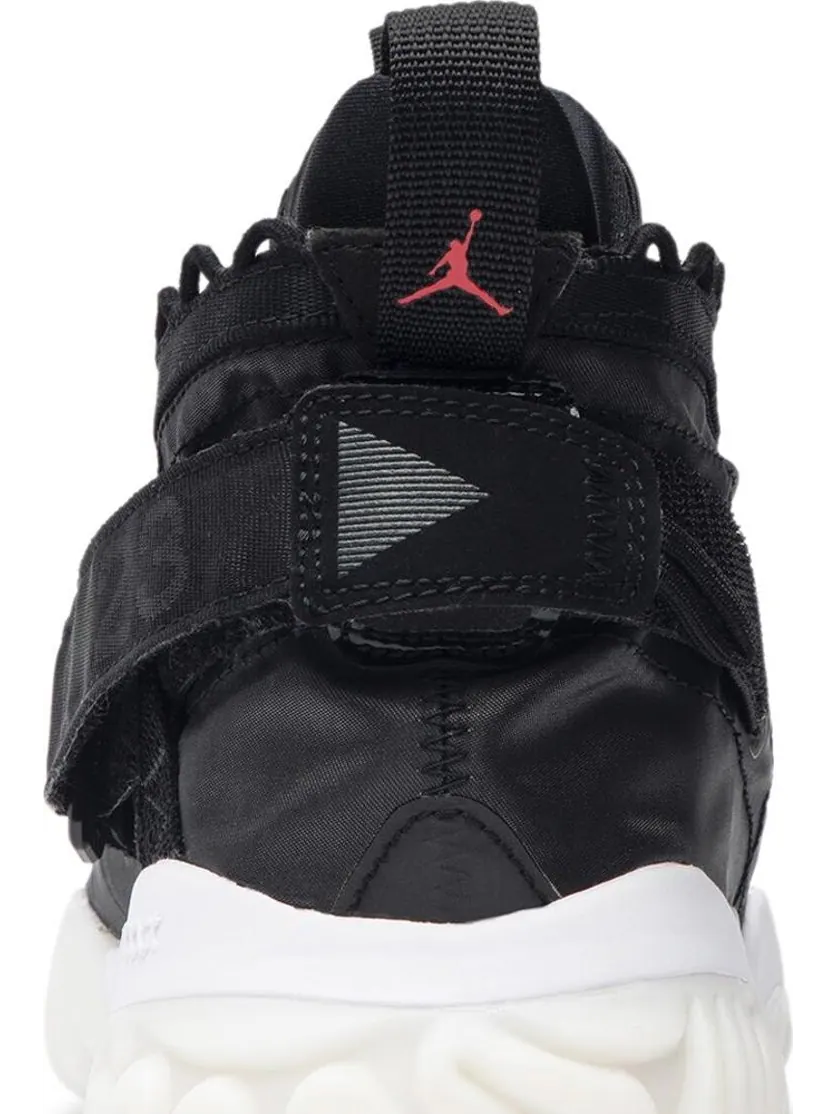 Кроссовки Jordan Proto React Black — изображение 7 из 8, черный