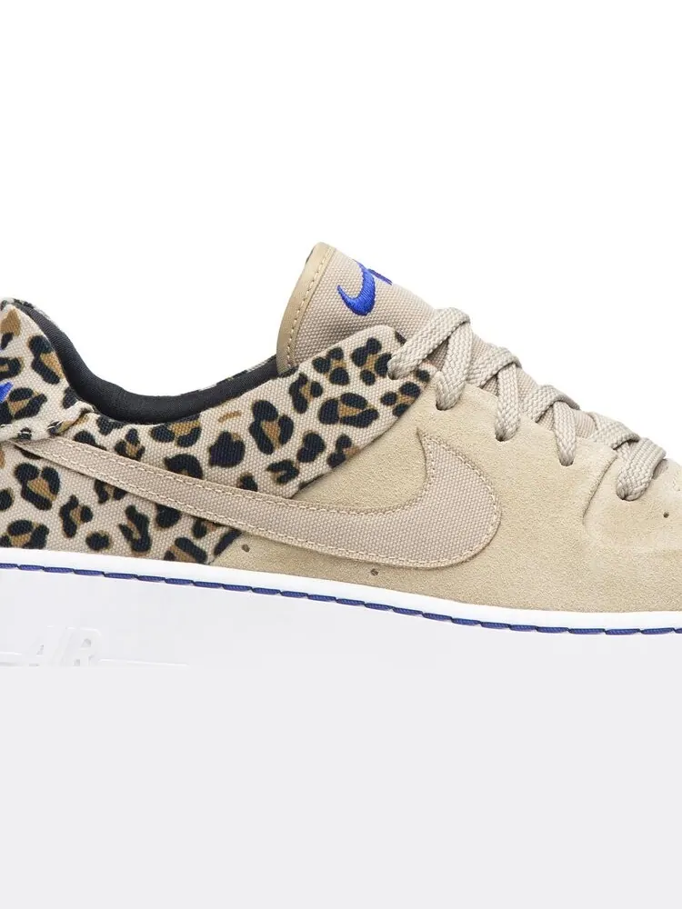 Кроссовки Nike Wmns Air Force 1 Sage Low Premium 'Leopard' — изображение 2 из 8, загар