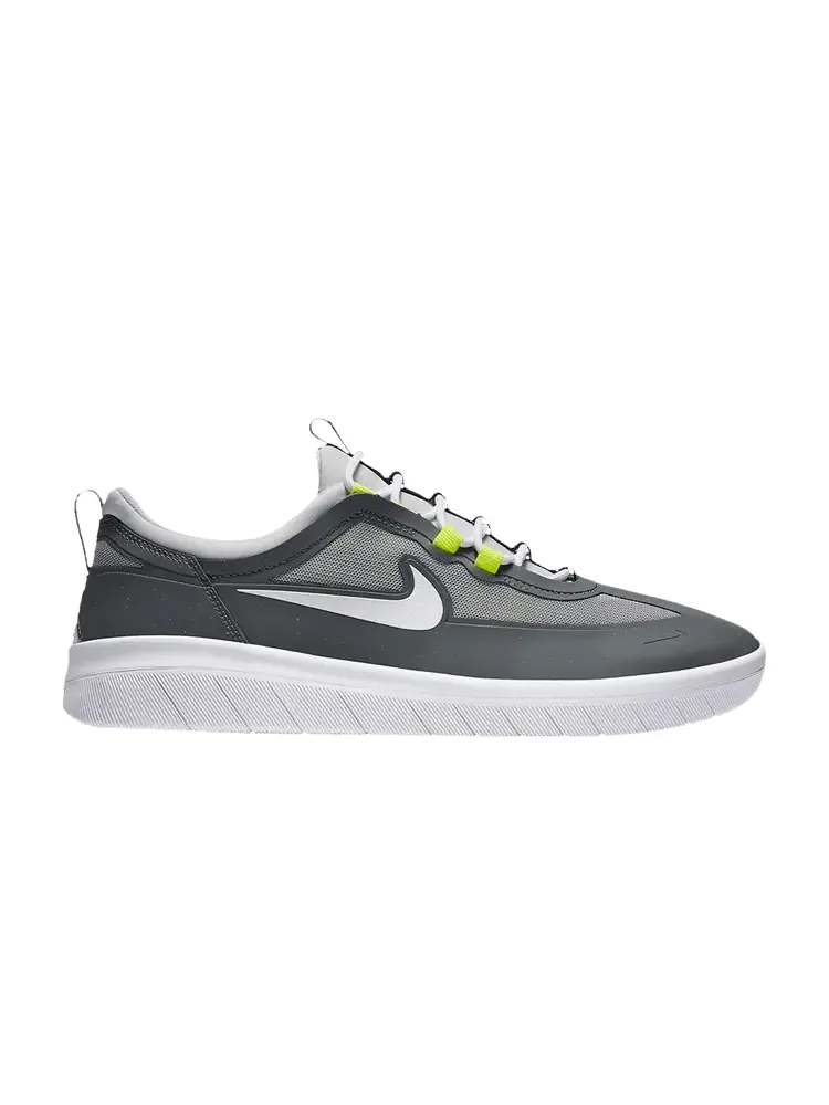 Кроссовки Nyjah Free 2 SB 'Neon' — изображение 1 из 1, серый