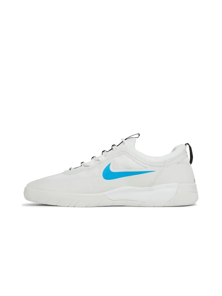 Кроссовки Nike Nyjah Free — изображение 3 из 4, белый