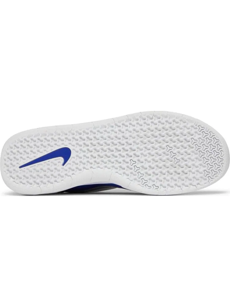 Кроссовки Nike Nyjah Free 2 SB 'Concord Grey Fog' — изображение 4 из 8, синий