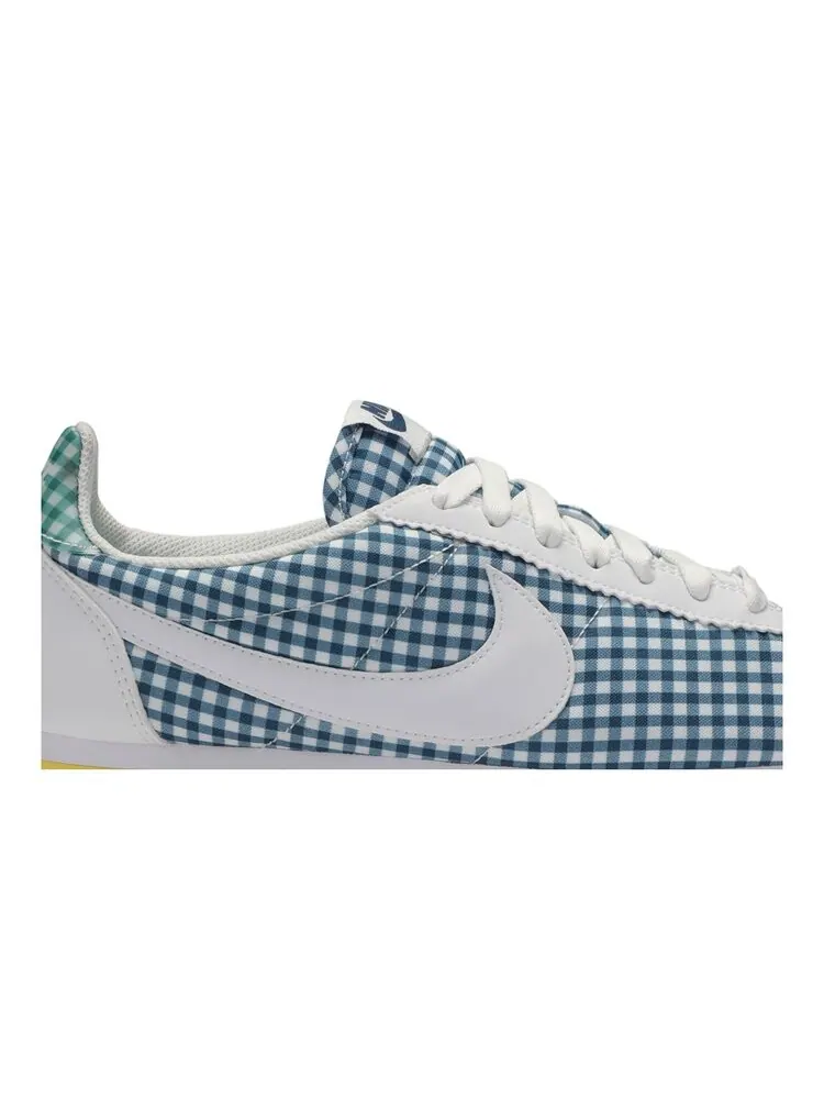 Кроссовки Nike Wmns Classic Cortez QS 'Blue Force' — изображение 2 из 4, белый