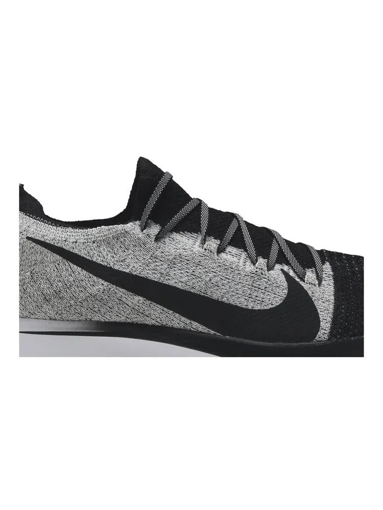 Кроссовки Nike Zoom Fly Flyknit 'Oreo' — изображение 2 из 4, белый