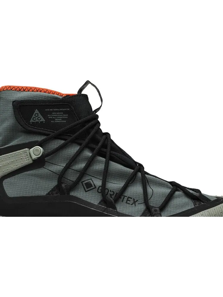 Кроссовки Nike ACG Air Terra Antarktik Gore-Tex 'Juniper Fog' — изображение 2 из 8, зеленый