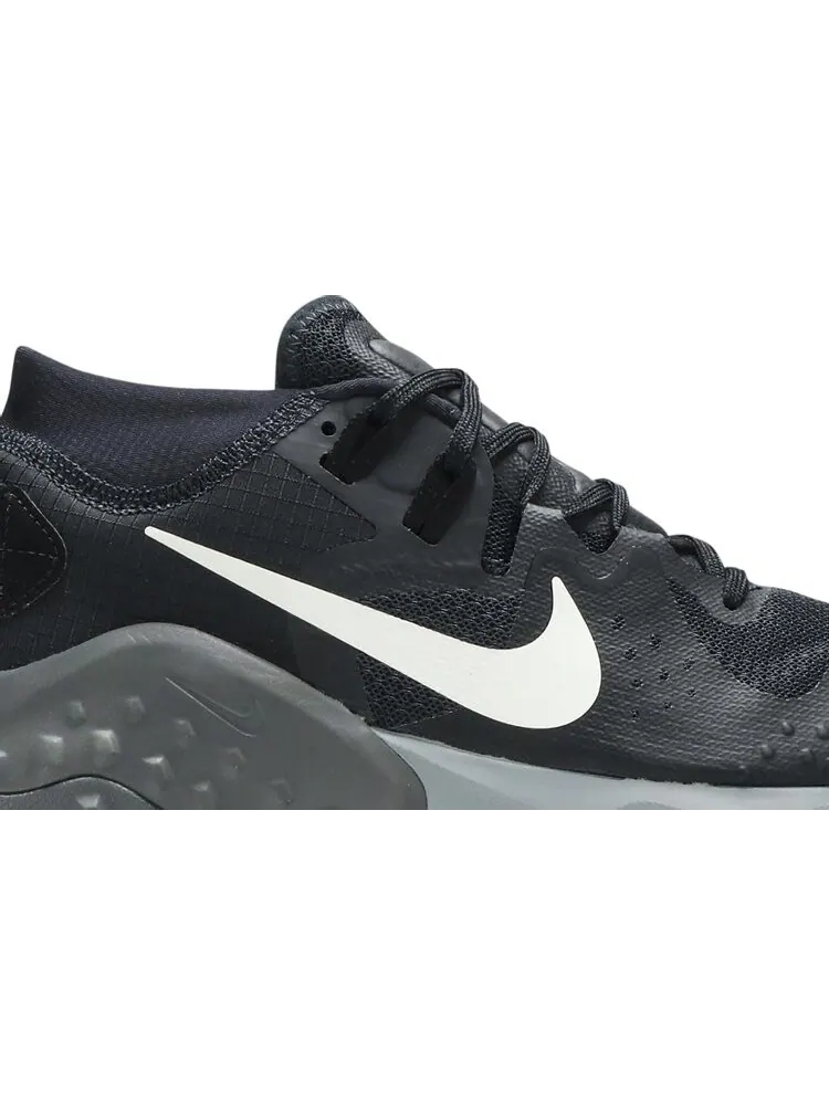 Кроссовки Nike Zoom Wildhorse 6 'Iron Grey' — изображение 2 из 8, черный