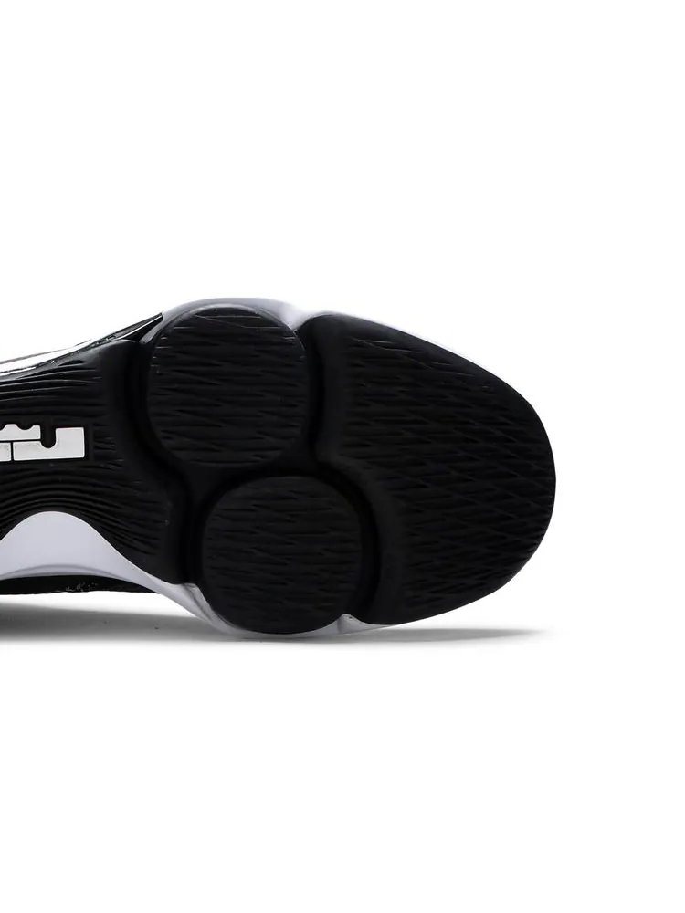 Кроссовки LeBron Witness 4 'Black' — изображение 5 из 8, черный