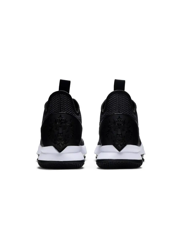 Кроссовки LeBron Witness 4 'Black' — изображение 6 из 8, черный