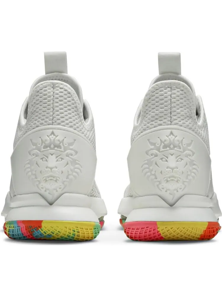 Кроссовки Nike LeBron Witness 4 'White Multi Camo' — изображение 6 из 8, белый