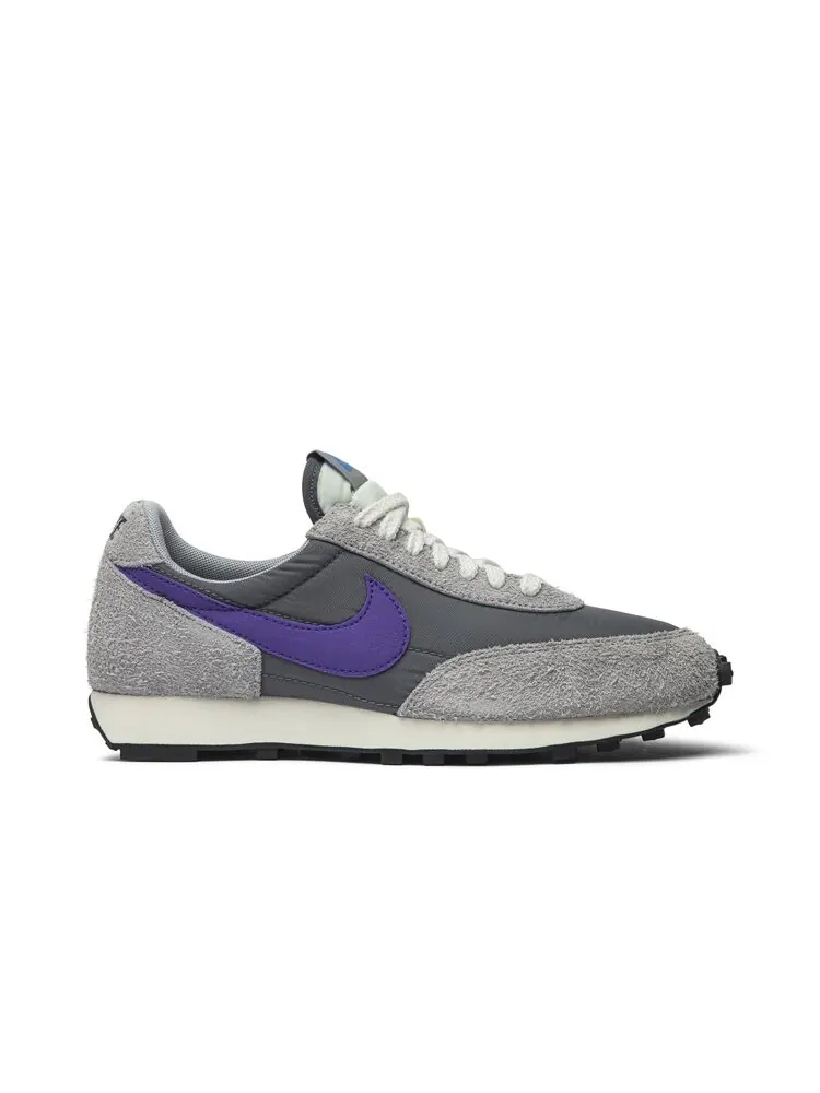 Кроссовки Nike Daybreak SP 'Hyper Grape' — изображение 1 из 4, серый
