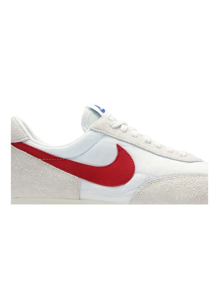 Кроссовки Nike Daybreak SP 'White University Red' — изображение 2 из 4, красный