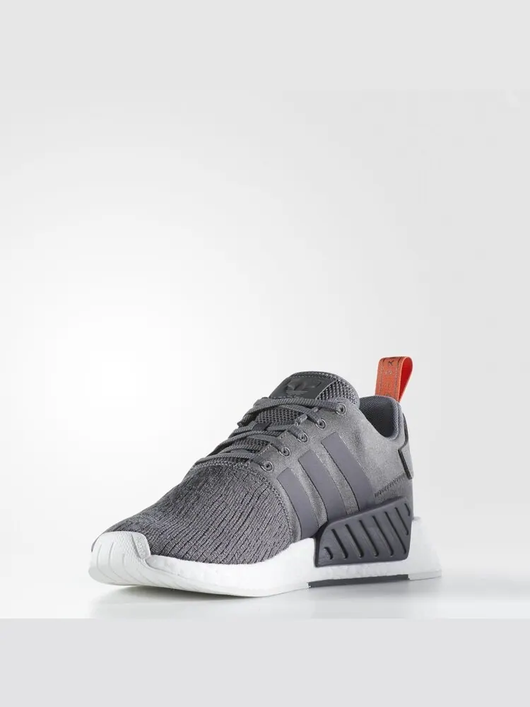 Кроссовки Adidas NMD_R2 'Grey Harvest' — изображение 2 из 7, серый