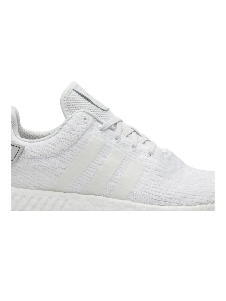 Кроссовки Adidas NMD_R2 'Crystal White' — изображение 2 из 4, белый