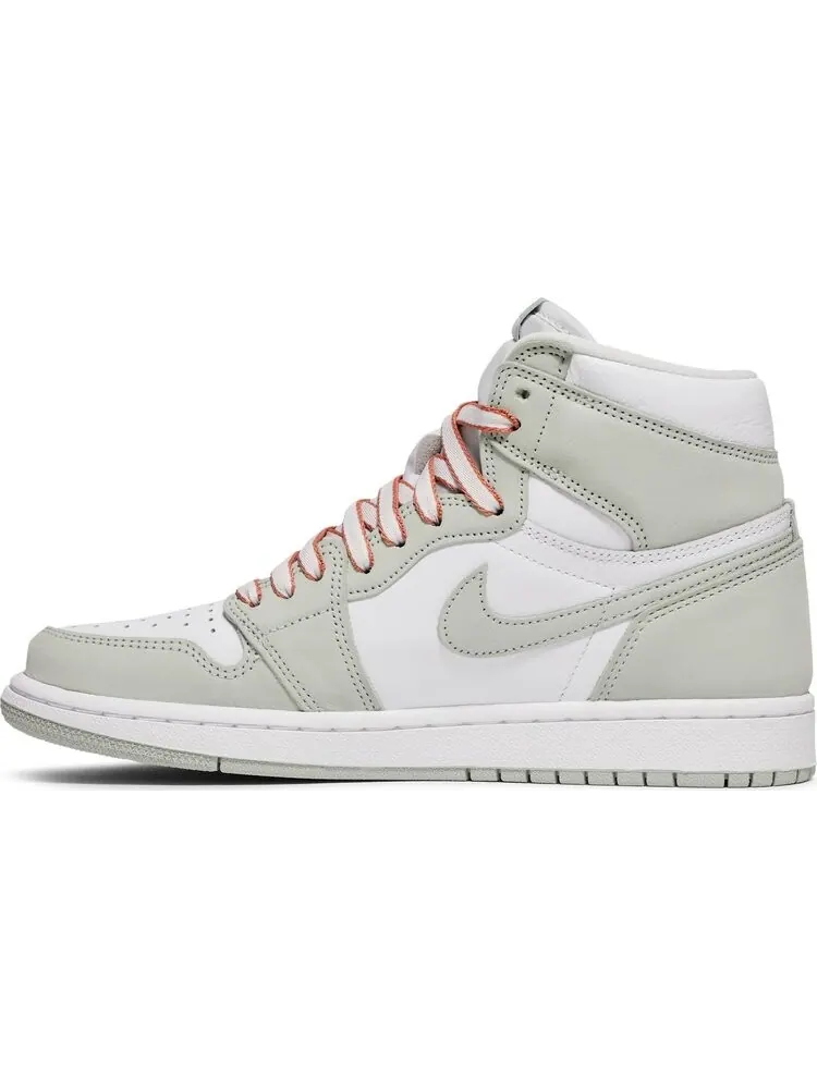 Кроссовки Wmns Air Jordan 1 Retro High OG Seafoam — изображение 3 из 10, зеленый