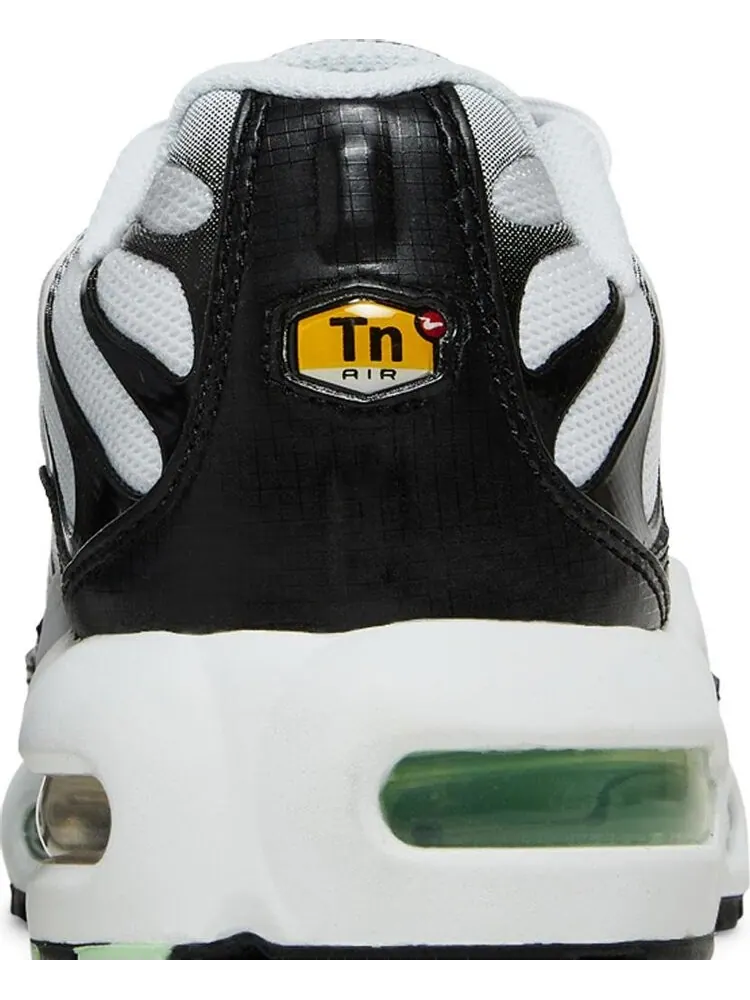 Кроссовки Nike Air Max Plus GS 'White Reflect Silver Fresh Mint' — изображение 7 из 8, белый