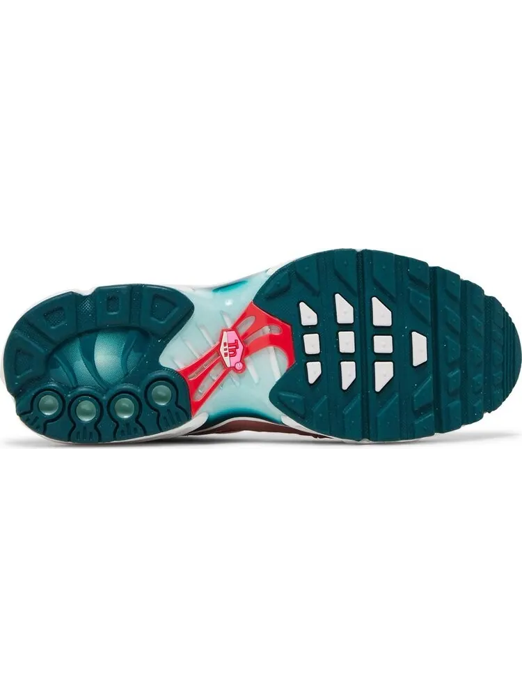 Кроссовки Air Max Plus GS 'Red Stardust Jade Ice' — изображение 4 из 4, розовый