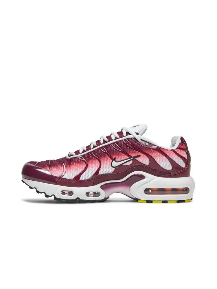 Кроссовки Nike Air Max Plus GS 'Dark Beetroot' — изображение 4 из 9, темный/белый/черный