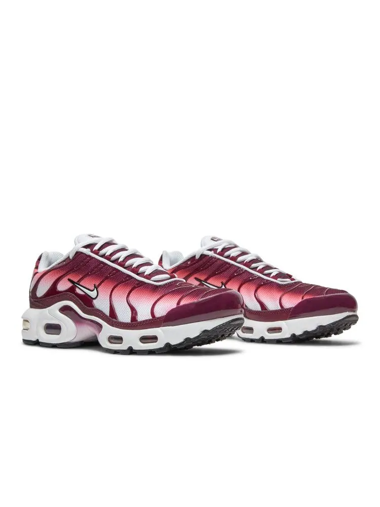 Кроссовки Nike Air Max Plus GS 'Dark Beetroot' — изображение 9 из 9, темный/белый/черный