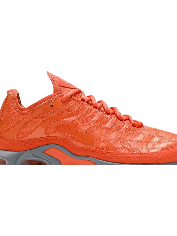 Кроссовки Nike Air Max Plus Deconstructed 'Total Orange' — изображение 2 из 8, оранжевый