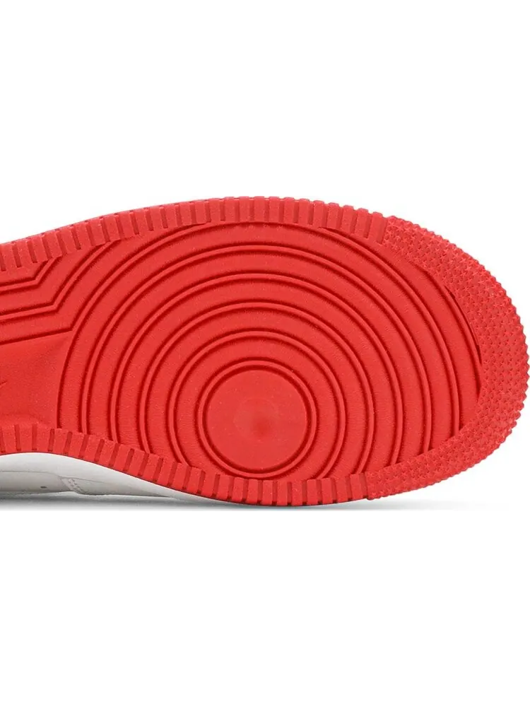 Кроссовки Nike Air Force 1 Low 'University Red' — изображение 5 из 8, белый