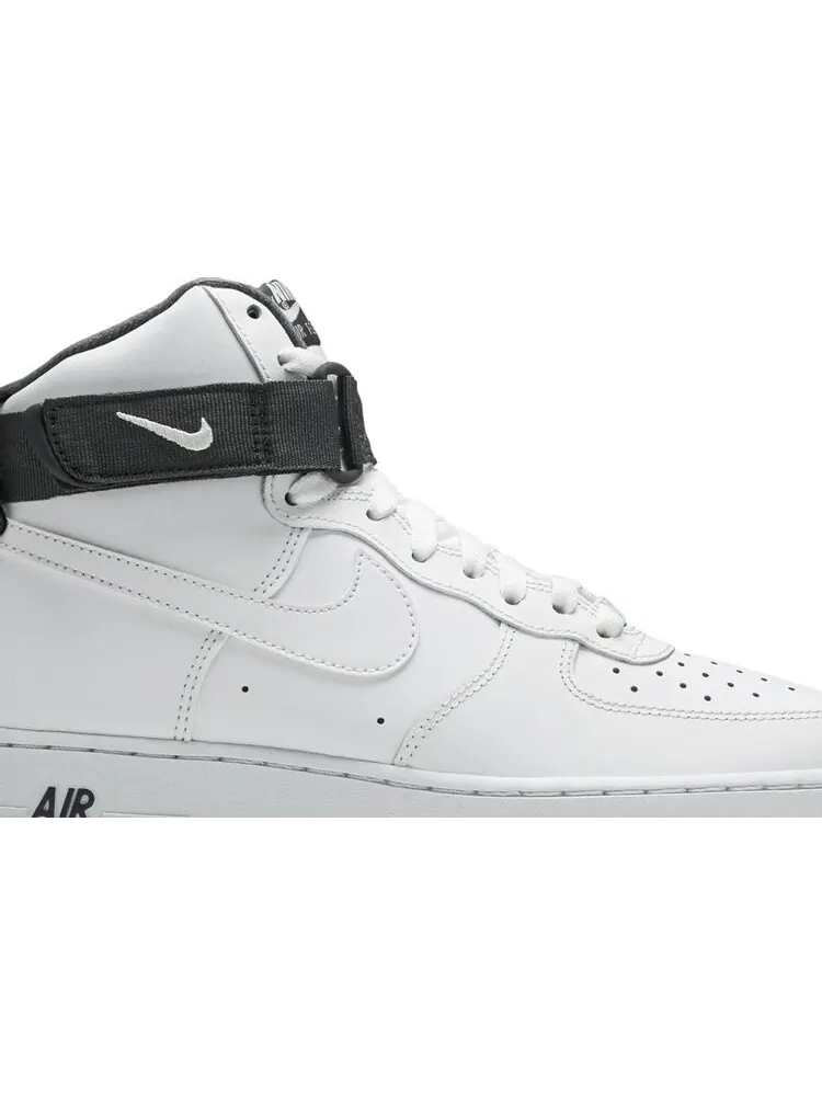 Кроссовки Nike Air Force 1 High 'Charcoal' — изображение 2 из 8, белый