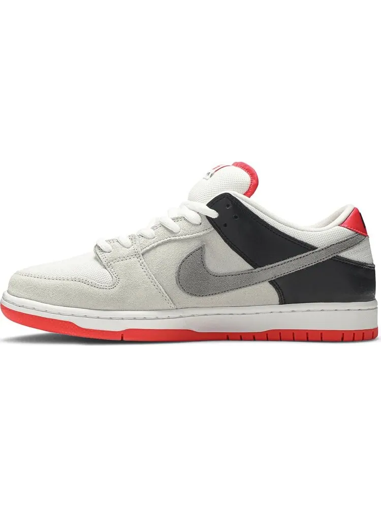 Кроссовки Nike Dunk Low SB 'AM90 Infrared' — изображение 3 из 8, белый