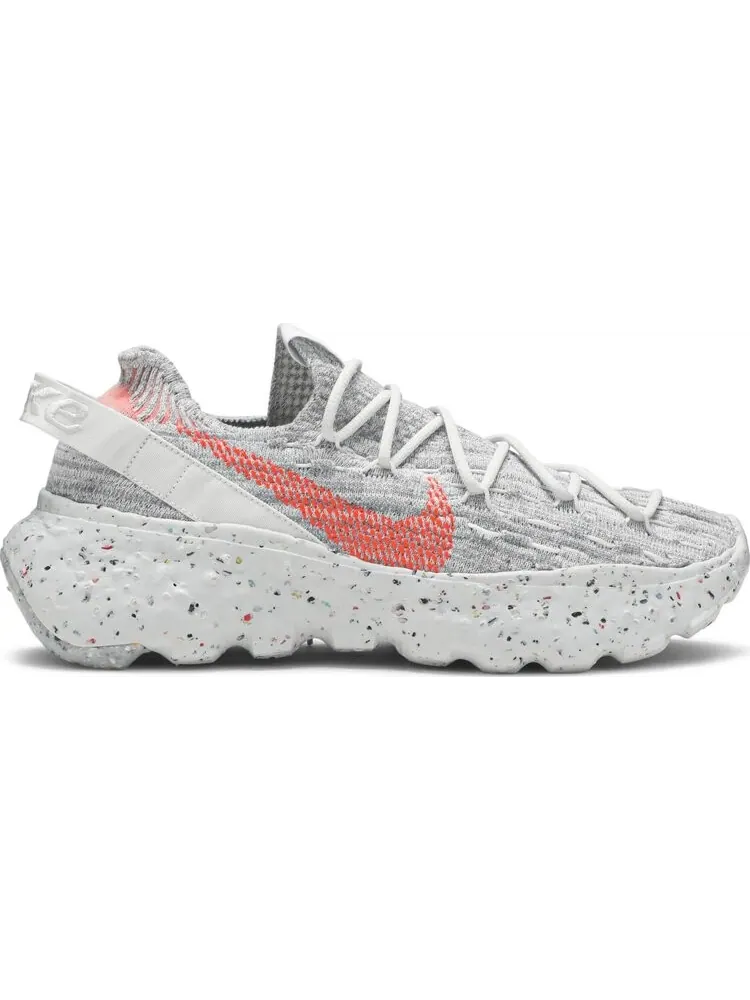 Кроссовки Nike Wmns Space Hippie 04 'This Is Trash - Crimson' — изображение 1 из 8, белый