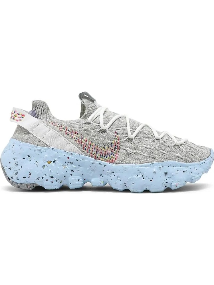 Кроссовки Nike Wmns Space Hippie 04 'Photon Dust' — изображение 1 из 8, серый