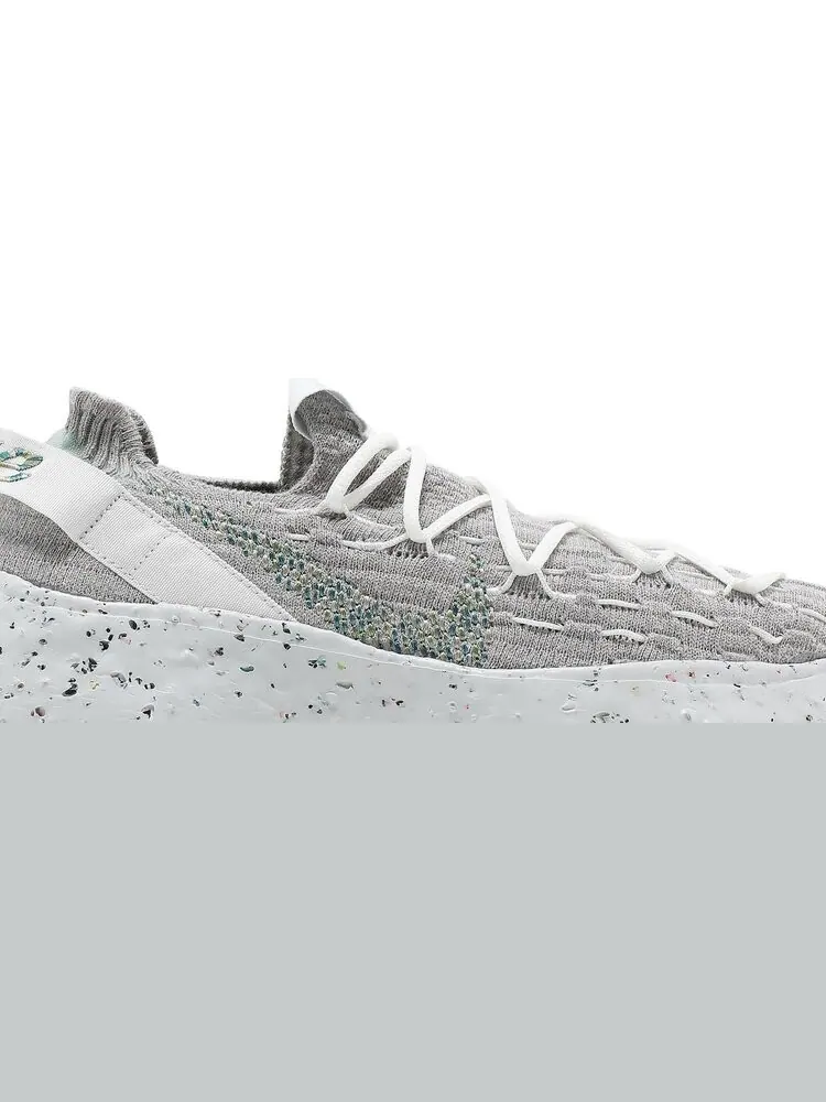 Кроссовки Nike Wmns Space Hippie 04 'Photon Dust Mean Green' — изображение 2 из 8, бежевый