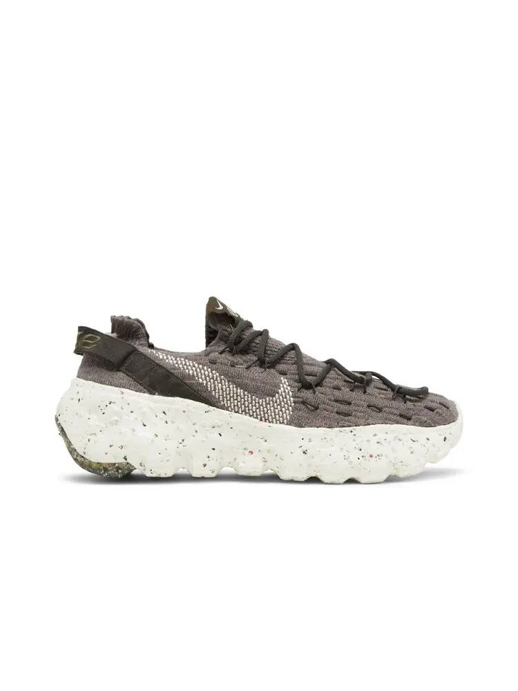 Кроссовки Nike Wmns Space Hippie 04 — изображение 1 из 4, коричневый