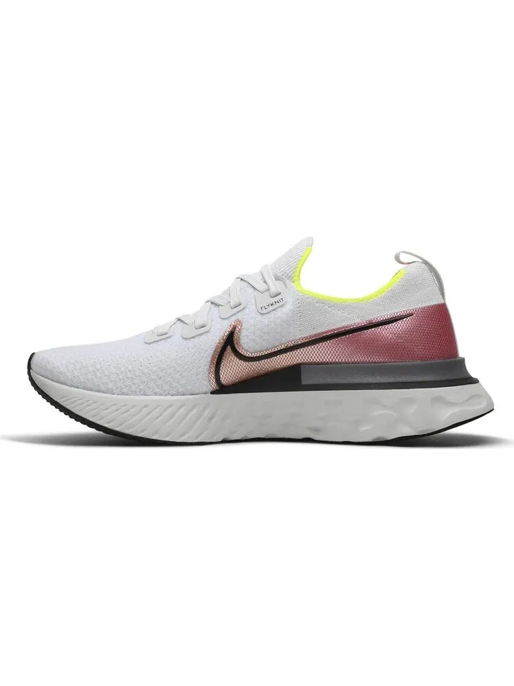 Кроссовки Nike React Infinity Run 'Pink Blast' — изображение 3 из 8, белый