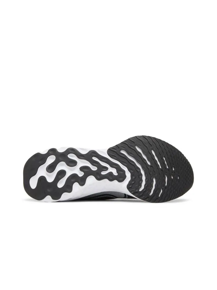 Кроссовки Nike React Infinity Run Flyknit — изображение 4 из 4, черный