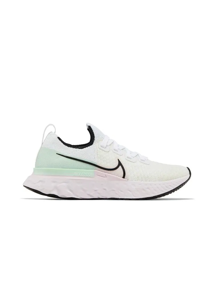 Кроссовки Nike Wmns React Infinity Run FK 'Iced Lilac' — изображение 2 из 9, белый/черный