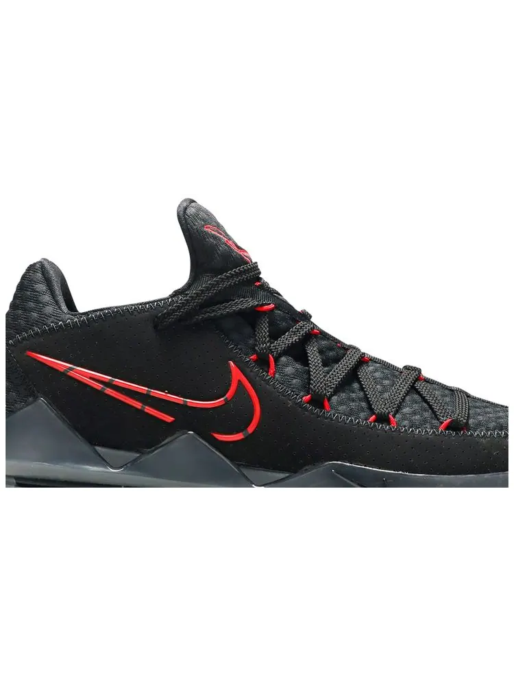 Кроссовки Nike Lebron 17 Low EP 'Bred' — изображение 2 из 8, черный